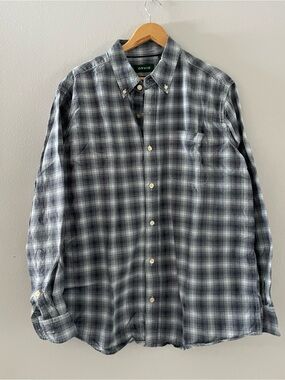 Orvis Men's White and Gray Plaid Button-Down Shirt